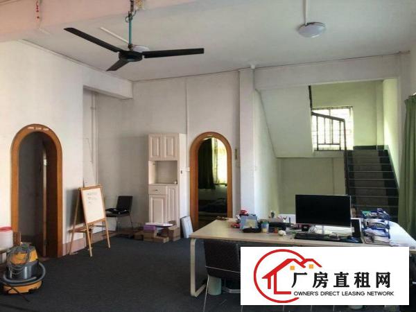  东莞大朗镇中心3层半自建房带院子
