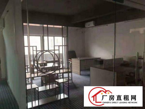  佛子凹独院厂房分租2楼1300平方地坪漆办公室齐全