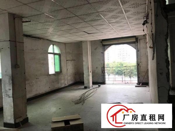  大朗水霖学校大门口旁厂房出租
