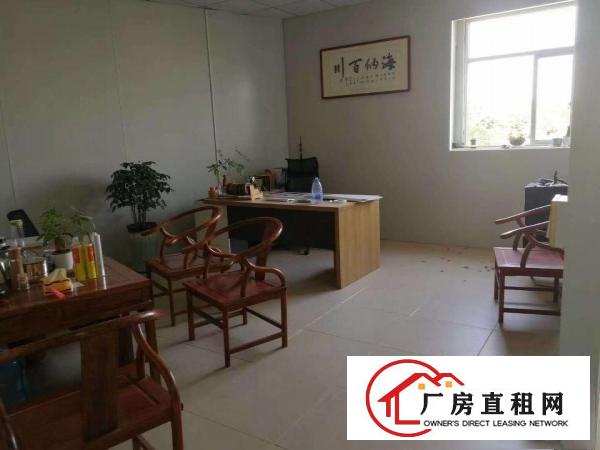  大朗洋乌新出楼上厂房1180平办公室精装修线好水电线路齐全