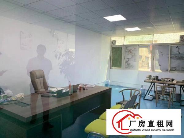  招租大朗镇中心二楼1000平招租有前台，办公室，水电齐全