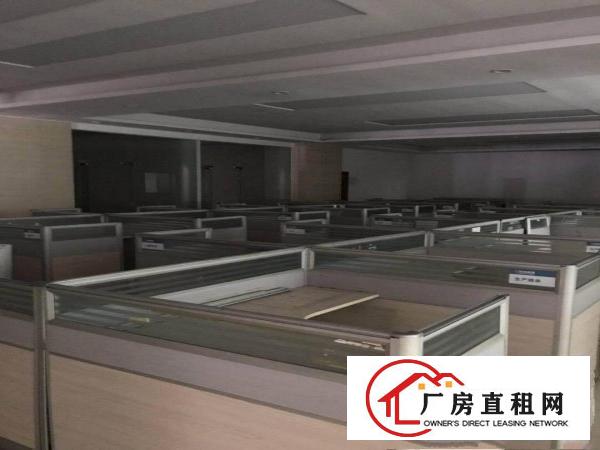  大朗镇原房东厂房出租，实际面积没有公摊面积出租。
