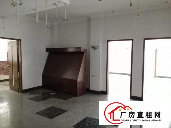  大朗象山工业城原房东可分租楼上二楼1500方15元，带装修