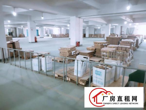  东坑成熟工业区标准厂房800平，带现成办公室地坪漆及消防喷淋