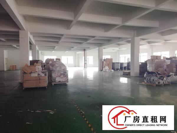  大朗新马莲新出楼上厂房2600平精装办公室带地坪漆可办环评