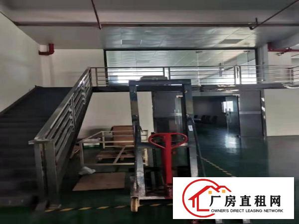  洋坑塘工业区一楼厂房1200平出租，高度6米，带现成办公室装