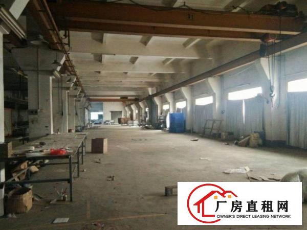  新市新出一楼厂房400平，现成行车