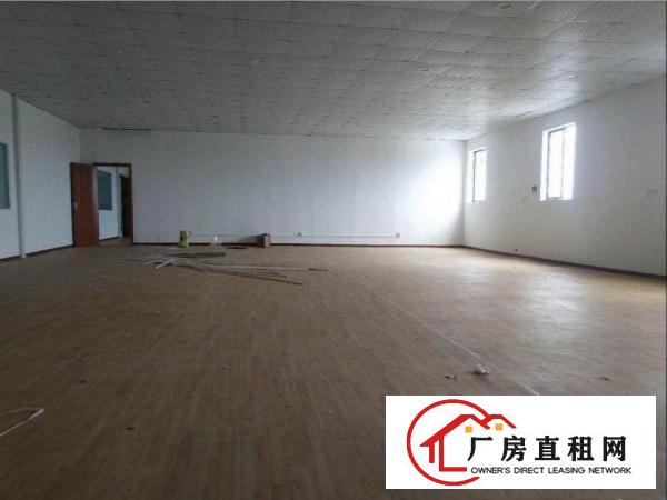  黄江合路工业区租金便宜，3楼厂房530方，带装修