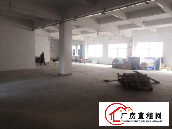  龙见田新出2楼700平方，有办公室车间水电齐全