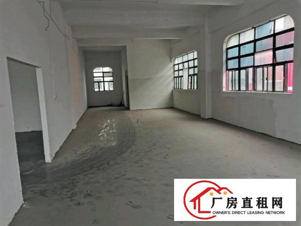  现成办公室与车间装修，拎包入住生产