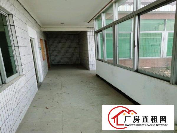  带空中花园式办公厂房
