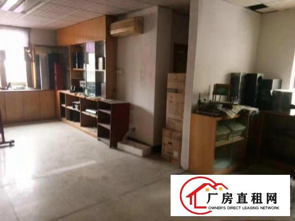  出租厂房黄江村公常路边