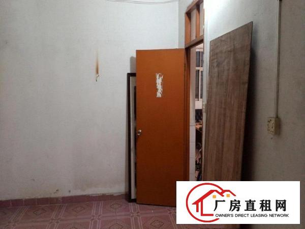  黄江镇大冚村一楼仓库整层招租100平方