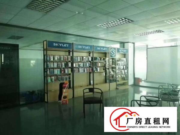  黄江星光新出原房东厂房分租三楼1500平方出租