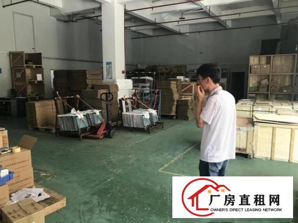  黄江镇北岸村原房东分租一楼无尘车间2300平方，交通方便