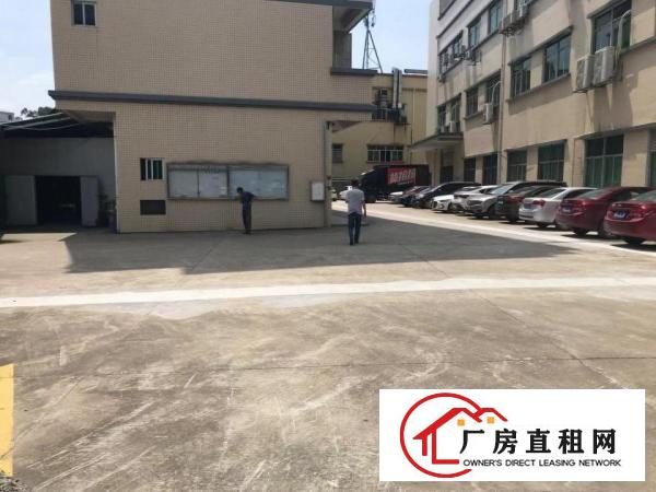  黄江镇北岸村原房东分租一楼无尘车间2300平方，交通方便