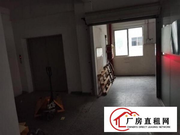  黄江镇鸡啼岗成熟工业园新出二楼600平方带装修办公室