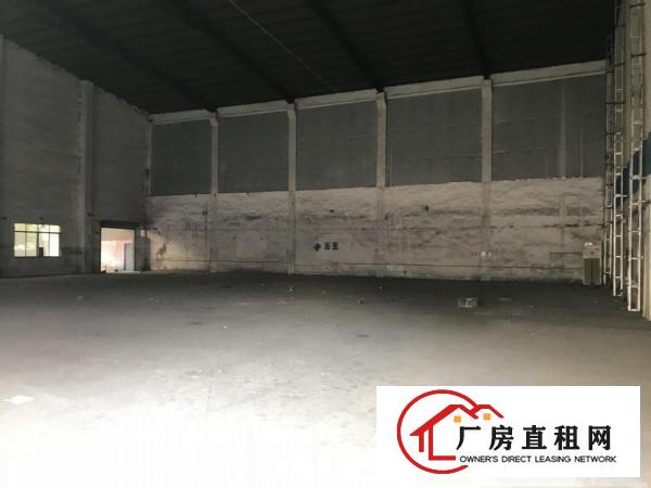  黄江镇靠山边钢构12米高厂房出租，空地大，