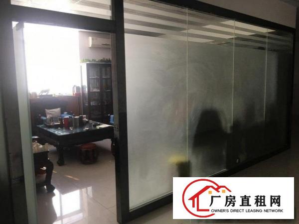  大坪一楼，全新装修，免费赠送