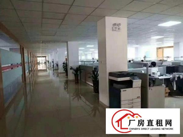  塘厦高速出口边，红本8000平米花园式厂房，有cnc设备租售