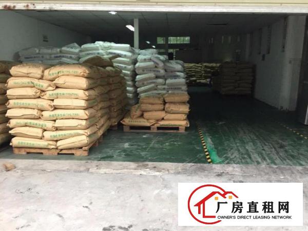 塘厦诸佛岭500平方米独院一楼厂房！不需装修！看过来！