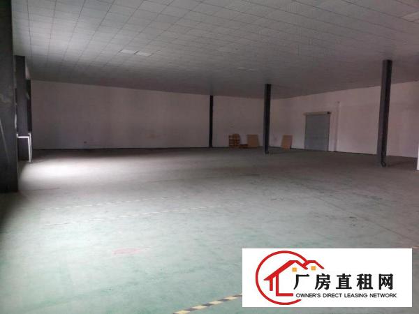  新空出楼上700平厂房出租，装修齐全，可随时拎包生产