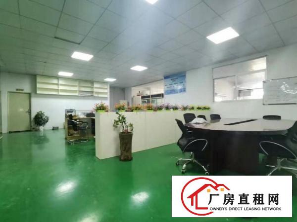  林村主路边新建红本独栋现有4楼2000平方厂房出租，水电齐全