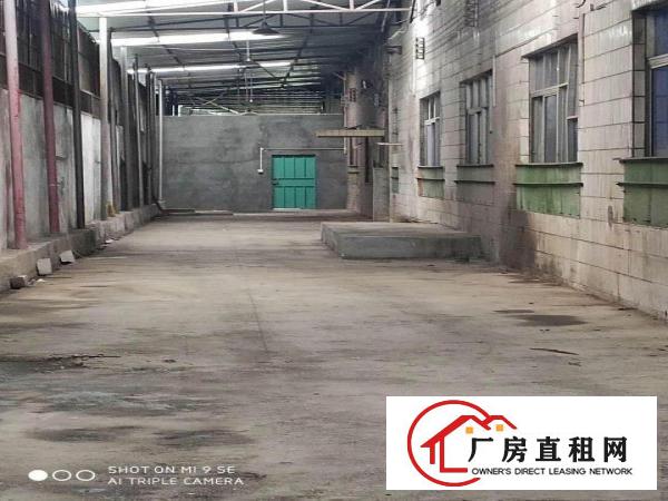  塘厦莲湖一楼厂房出租1000平有牛腿现成模房