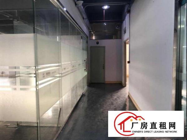  清湖头工业区空出楼上精装修厂房500平出租