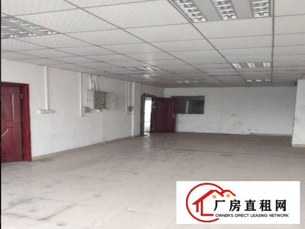  龙背岭工业区新出楼上300平水电齐全带办公室装修厂房出租