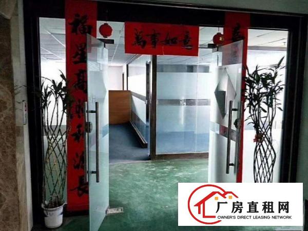  诸佛岭工业区空出整层600平带装修厂房出租