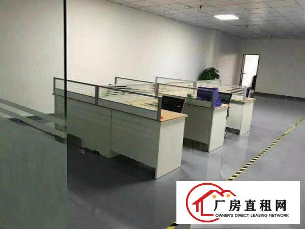  塘厦林村800平方带喷淋楼上厂房。临莲湖