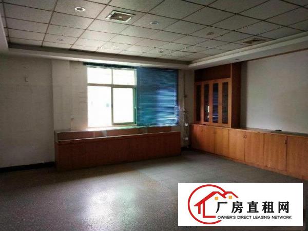  塘厦138刚空出1000平标准楼上，现成超靓精装，16元全包