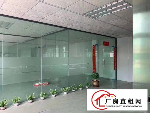  塘厦迎宾高速附近新出漂亮工业区厂房出租，现成办公室