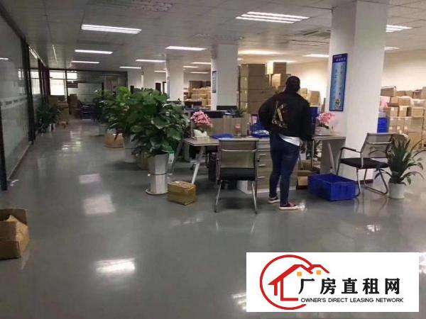  塘厦带精装修楼上整层厂房2200平米出租拎包入住