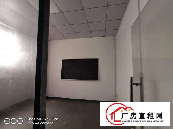  塘厦凤凰岗新出标准一楼1700平方水电齐全带装修交通便利