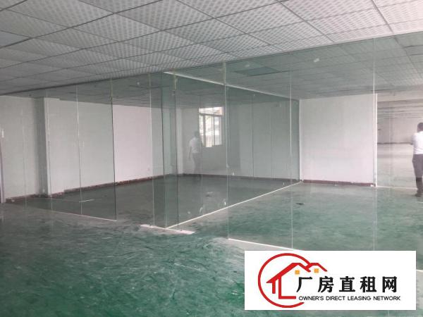  塘厦村委独院厂房分组一楼680方，现成装修地漆，主线到车间