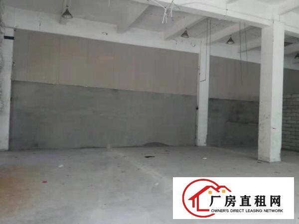  租14元诸佛岭3楼厂房400平出租，带电梯，车间水电齐全