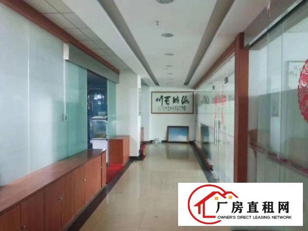  塘厦石鼓一楼6米高750平带行车豪华装修水电厂房出租，近观澜