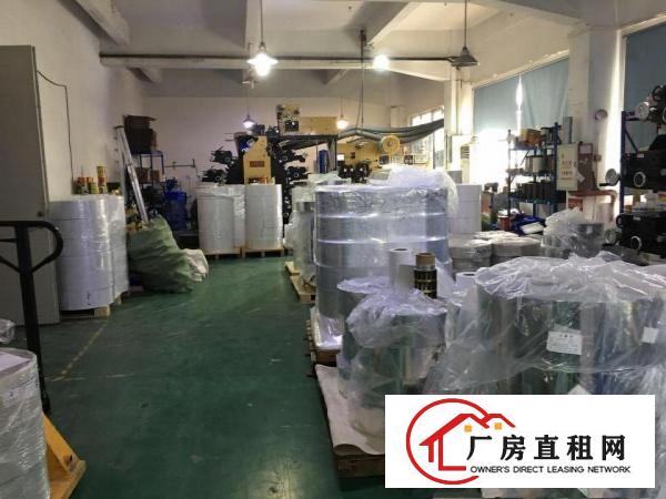  塘厦科苑城楼上400平方，打包六千元，现成装修，随时空出