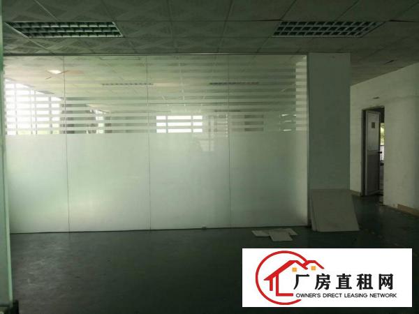  塘厦科苑城楼上厂房1050平方，现成办公室，主线到位