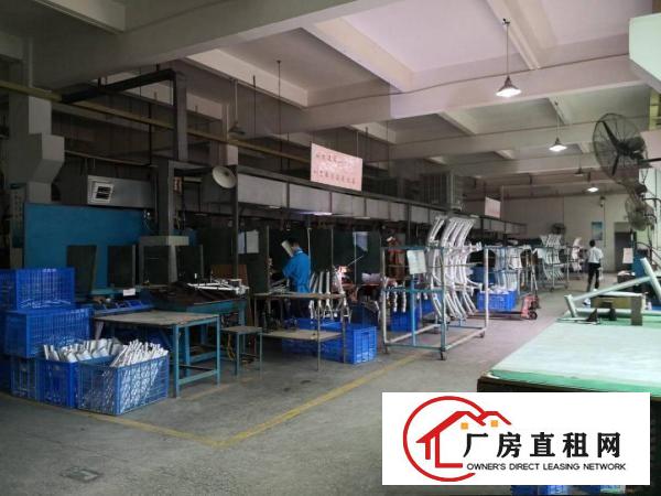  塘厦原房东带喷油环评厂房一楼900，二楼900，高度六米。