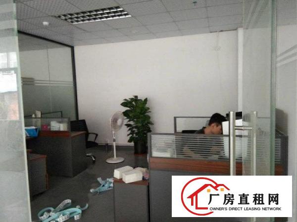  塘厦沙湖大道旁标准1楼1700平方！现成主线！可分租