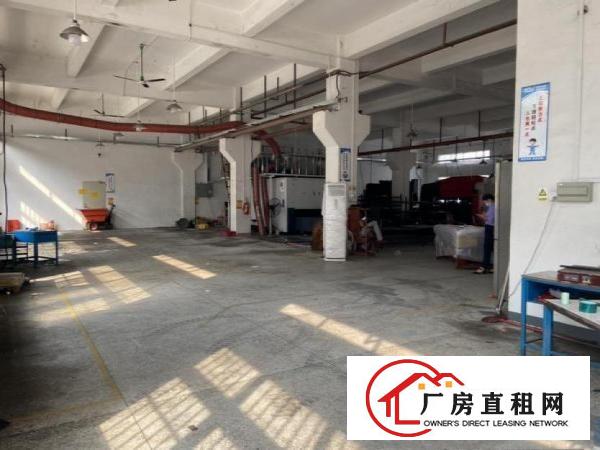  塘厦靠清溪片区一楼5.5米高带行车480平方出租，适合模具类