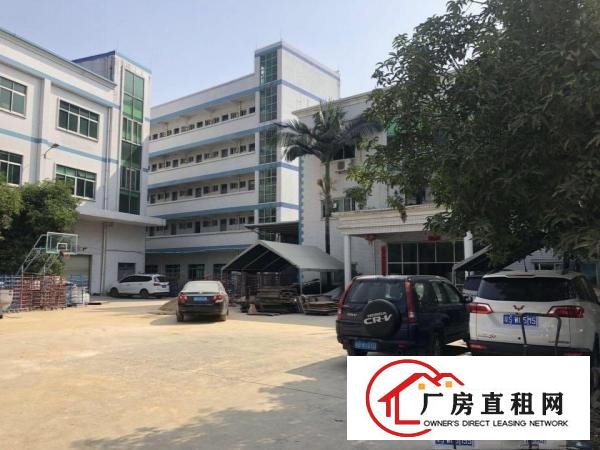  塘厦高速路口附近带喷漆喷粉等证件厂房价格美丽地段优越空地超大