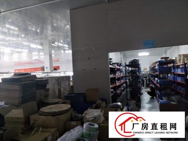 塘厦振兴围新出原房东标准厂房三楼1000平方，水电齐全无公摊