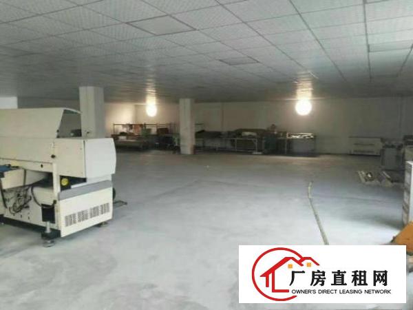  出租凤岗镇雁田怡安工业城附近楼上500平方水电齐全