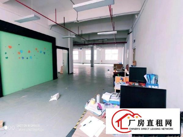  精装修厂房装修办公用具全送
