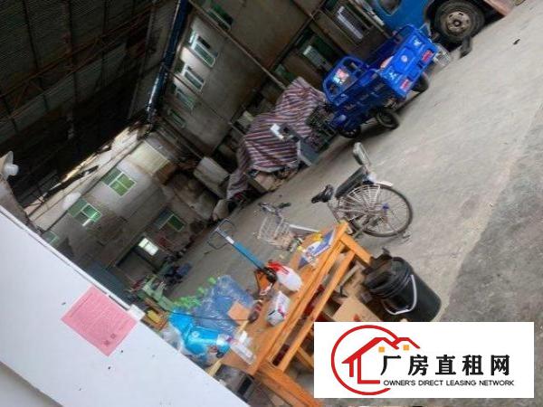  地理位置好，送五间宿舍。