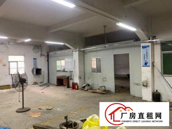  地理位置好，送五间宿舍。